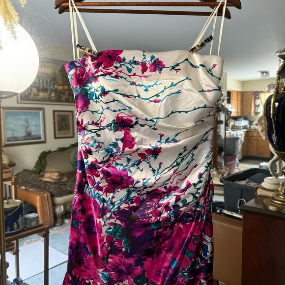 Cache Pink and White Floral Maxi Dress - Picture 3 of 16